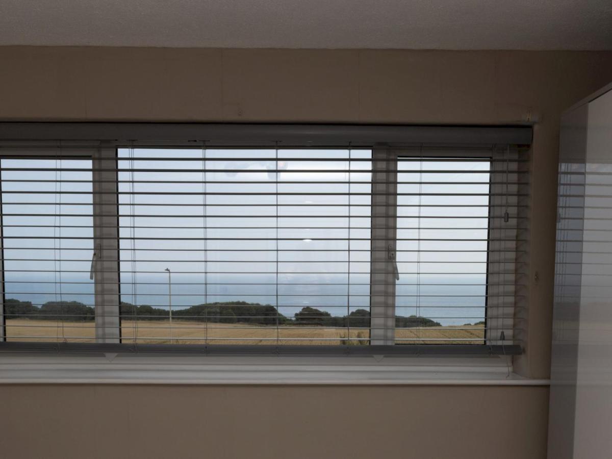 Pass The Keys Amazing 4 Bedroom Property- Hot Tub & Sea Views สการ์โบโรห์ ภายนอก รูปภาพ
